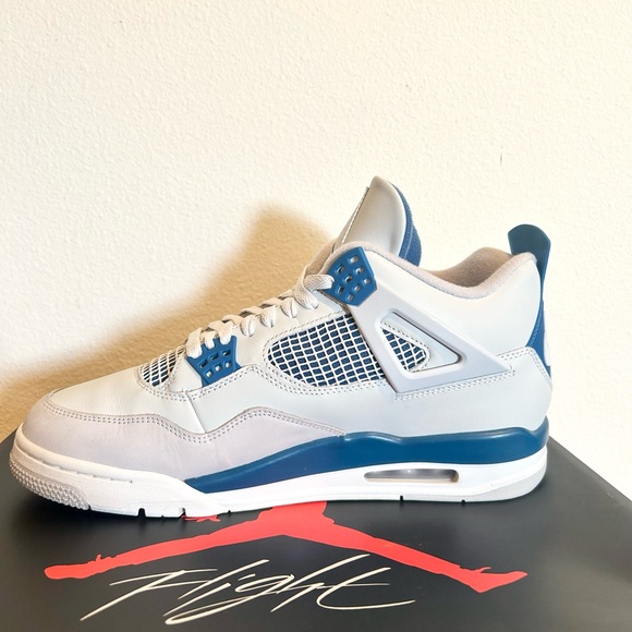 Jordan 4 Retro Military Blue size 12 FV5029-141 VNDS with OG BOX - Picture 4 of 11